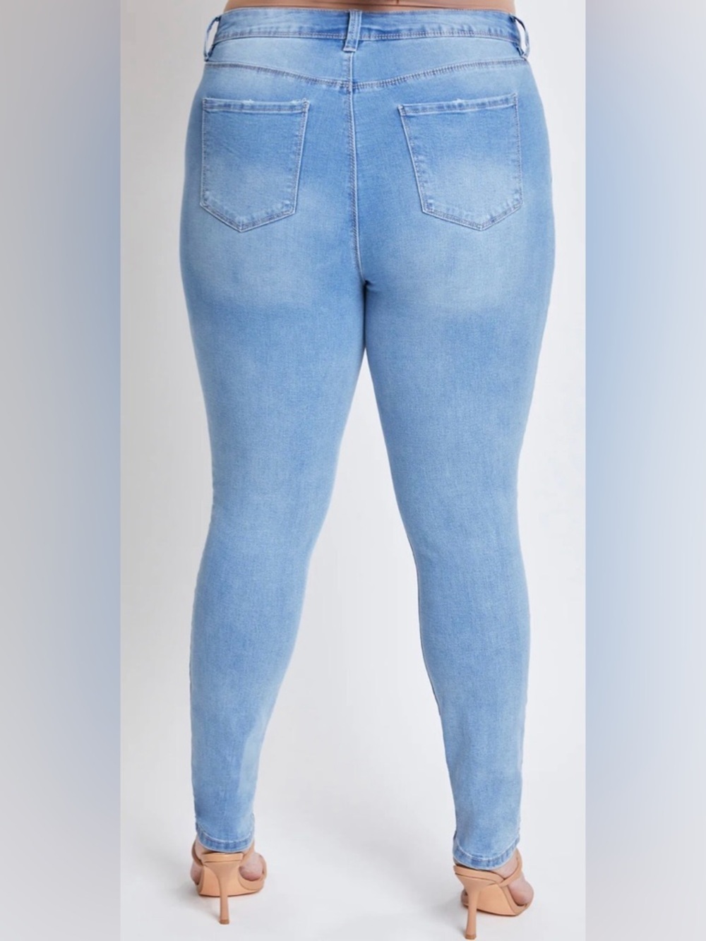 YMI CURVY FIT
Light Blue High-Rise Skinny Jeans - Picture 3 of 13